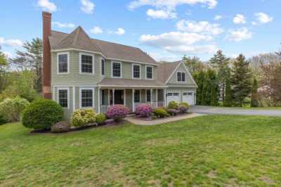 Home For Sale in Falmouth, Maine