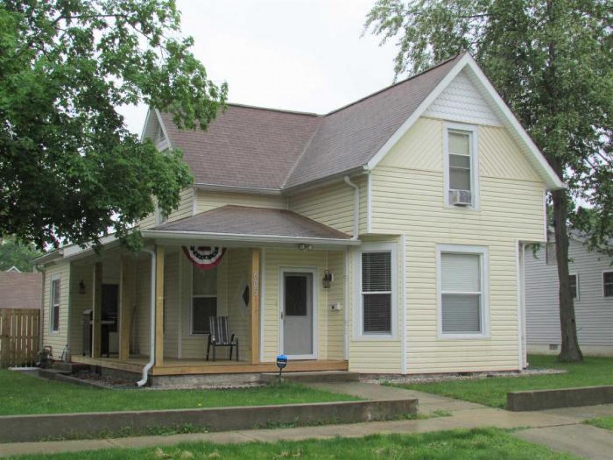 Picture of Home For Sale in Monticello, Indiana, United States