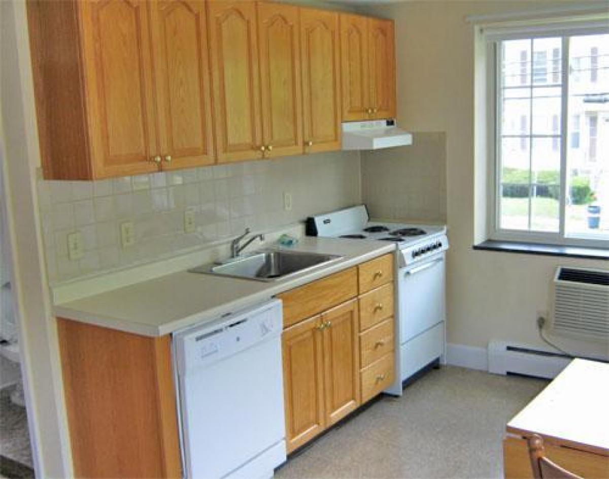 Picture of Condo For Rent in Arlington, Massachusetts, United States