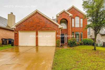 Home For Rent in Fort Worth, Texas