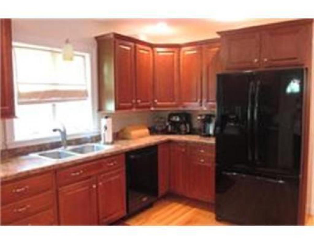 Picture of Apartment For Rent in Dedham, Massachusetts, United States