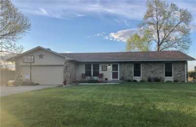 Home For Sale in Hope, Indiana