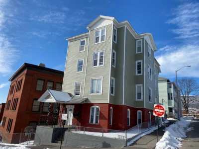 Condo For Rent in Worcester, Massachusetts