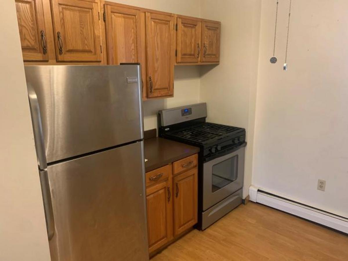 Picture of Condo For Rent in Worcester, Massachusetts, United States