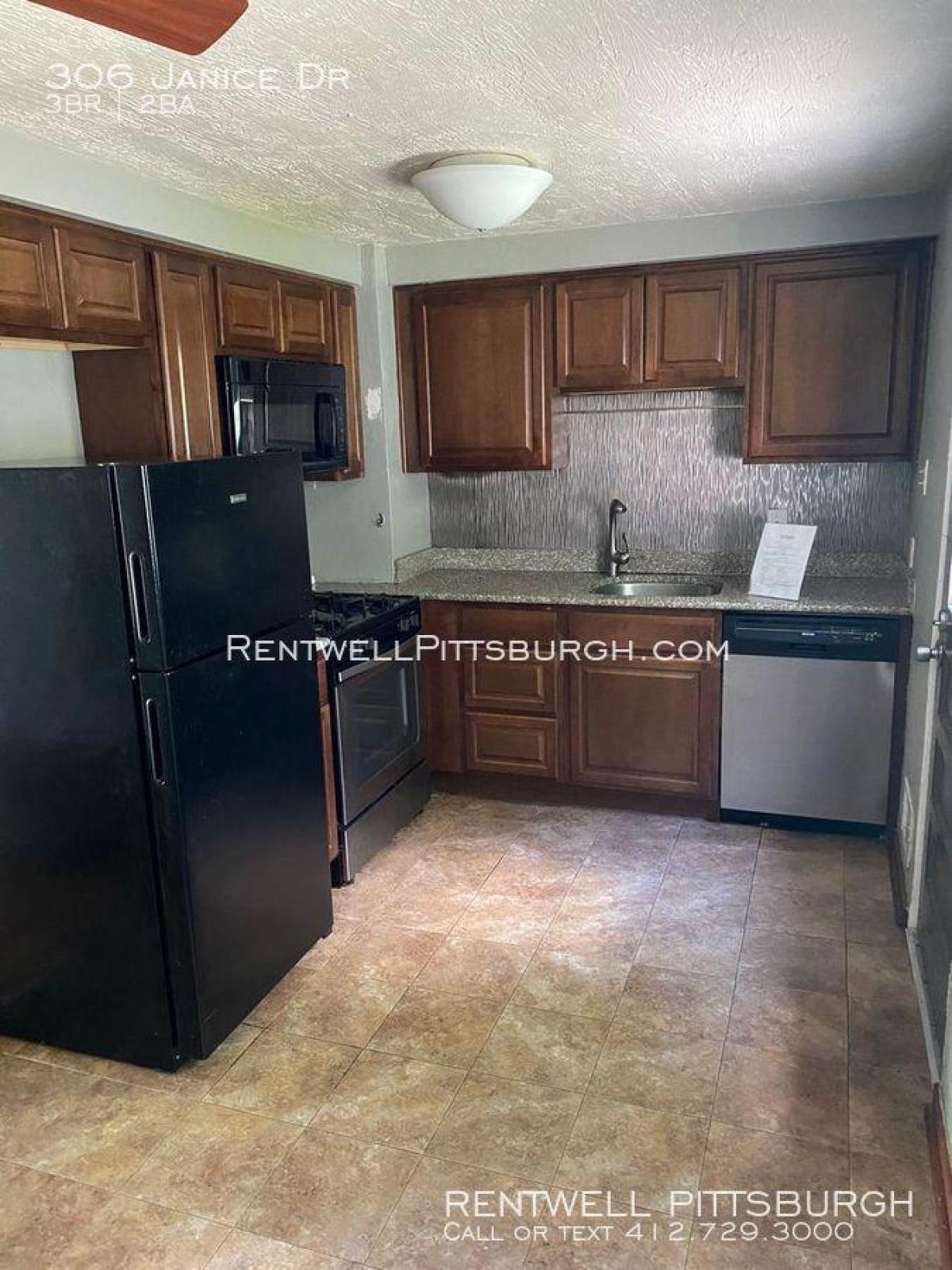 Picture of Home For Rent in Penn Hills, Pennsylvania, United States