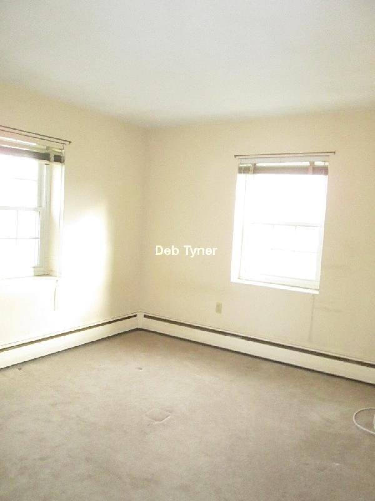 Picture of Condo For Rent in Arlington, Massachusetts, United States