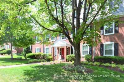 Home For Rent in Arlington, Virginia