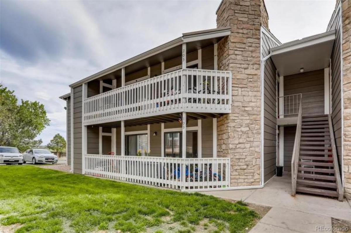 Picture of Multi-Family Home For Sale in Aurora, Colorado, United States