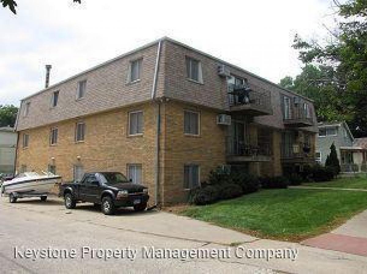 Picture of Apartment For Rent in Iowa City, Iowa, United States