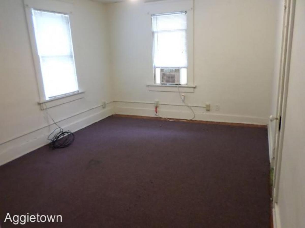 Picture of Apartment For Rent in Manhattan, Kansas, United States