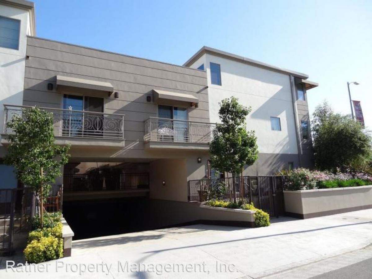 Picture of Apartment For Rent in Valley Village, California, United States