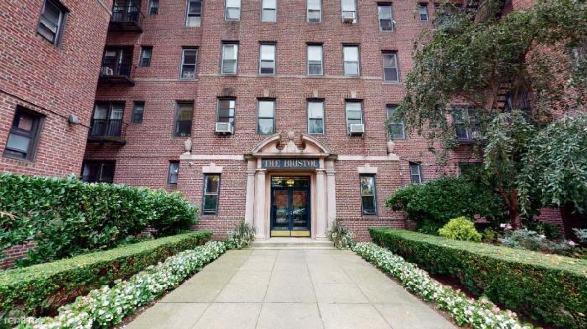 Picture of Apartment For Rent in Forest Hills, New York, United States