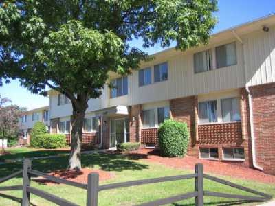 Apartment For Rent in Westland, Michigan