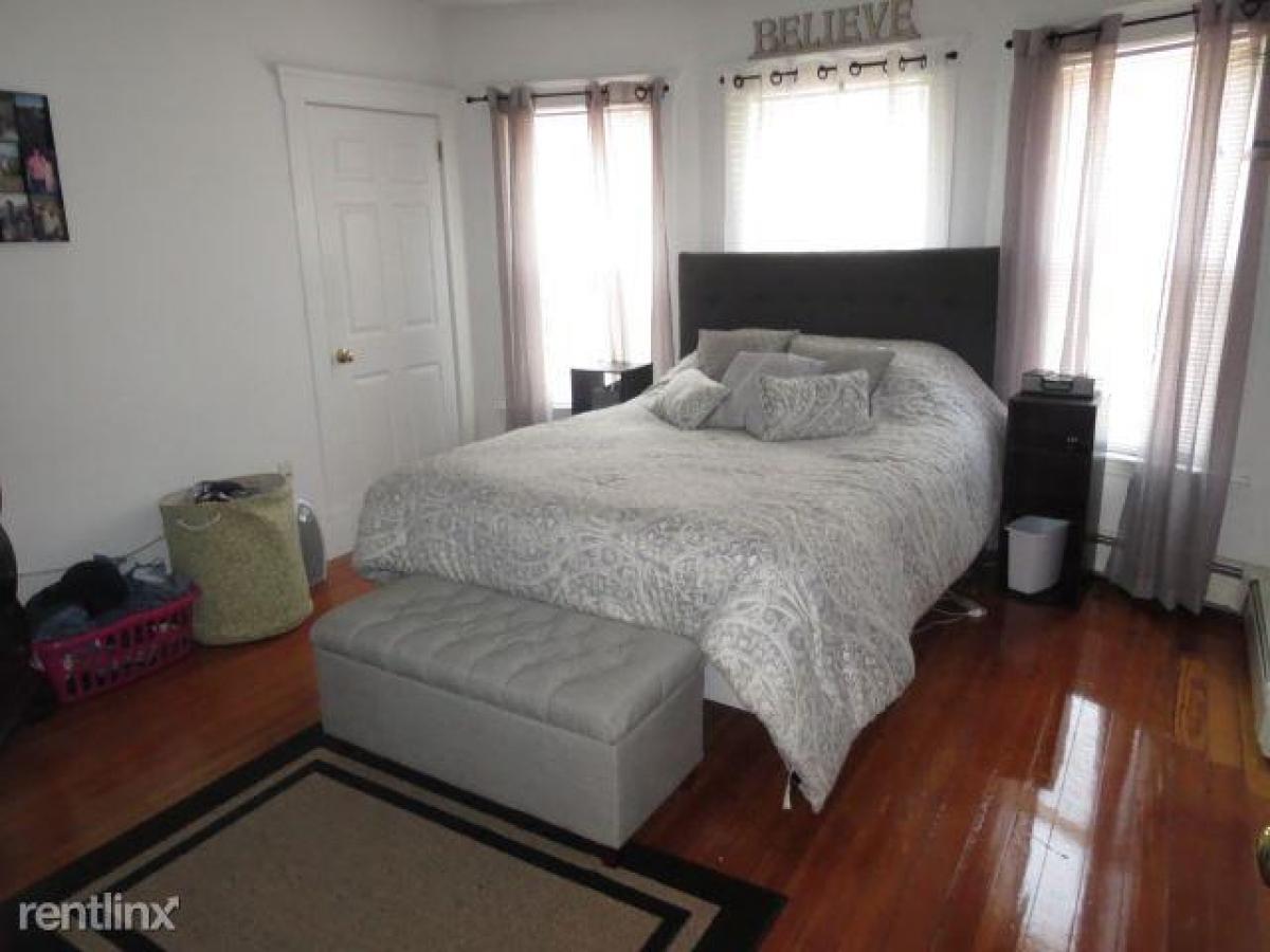 Picture of Apartment For Rent in Medford, Massachusetts, United States