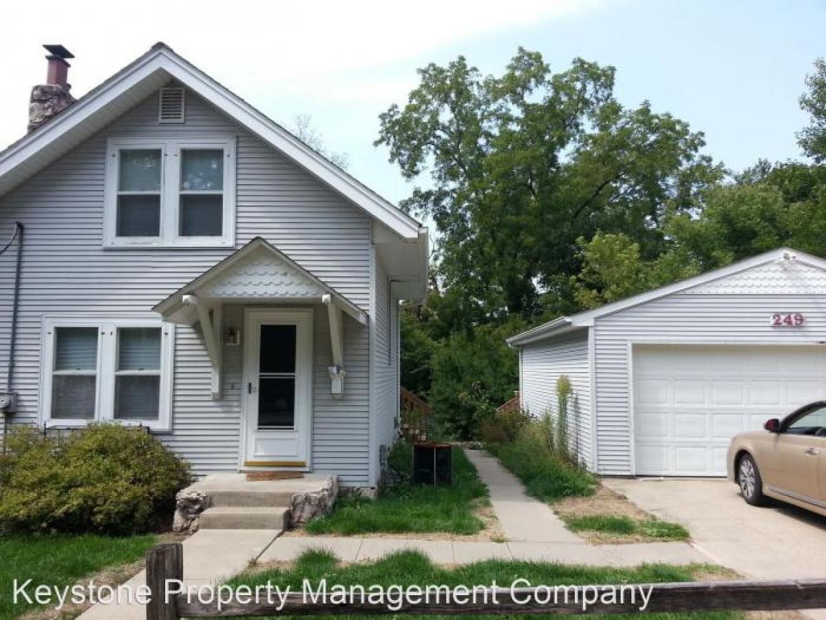 Picture of Home For Rent in Iowa City, Iowa, United States