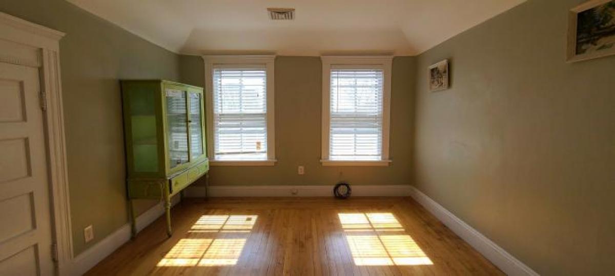 Picture of Home For Rent in Watertown, Massachusetts, United States