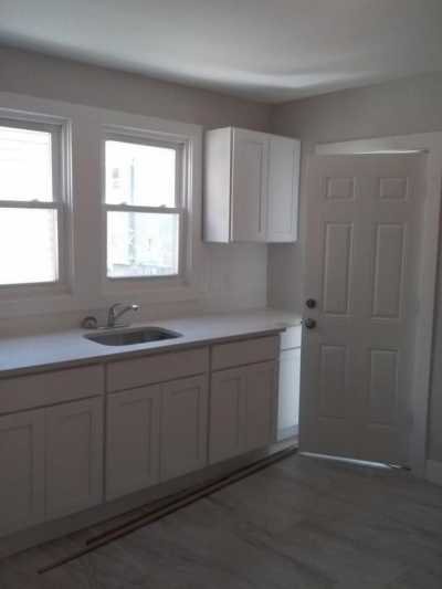 Apartment For Rent in Orange, New Jersey