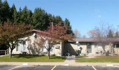 Apartment For Rent in Foster City, Michigan