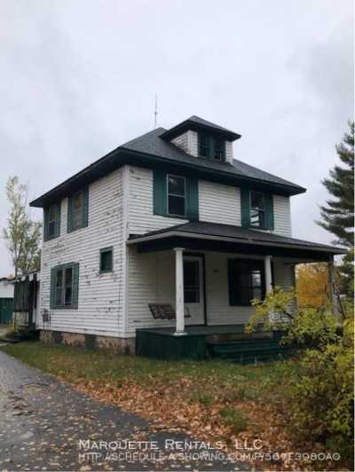 Home For Rent in Marquette, Michigan