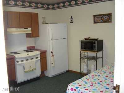 Apartment For Rent in Colon, Michigan