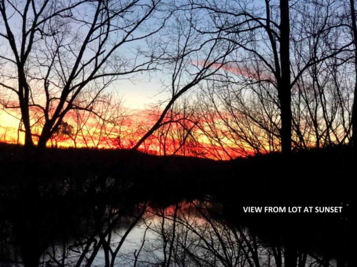 Picture of Residential Land For Sale in Roswell, Georgia, United States