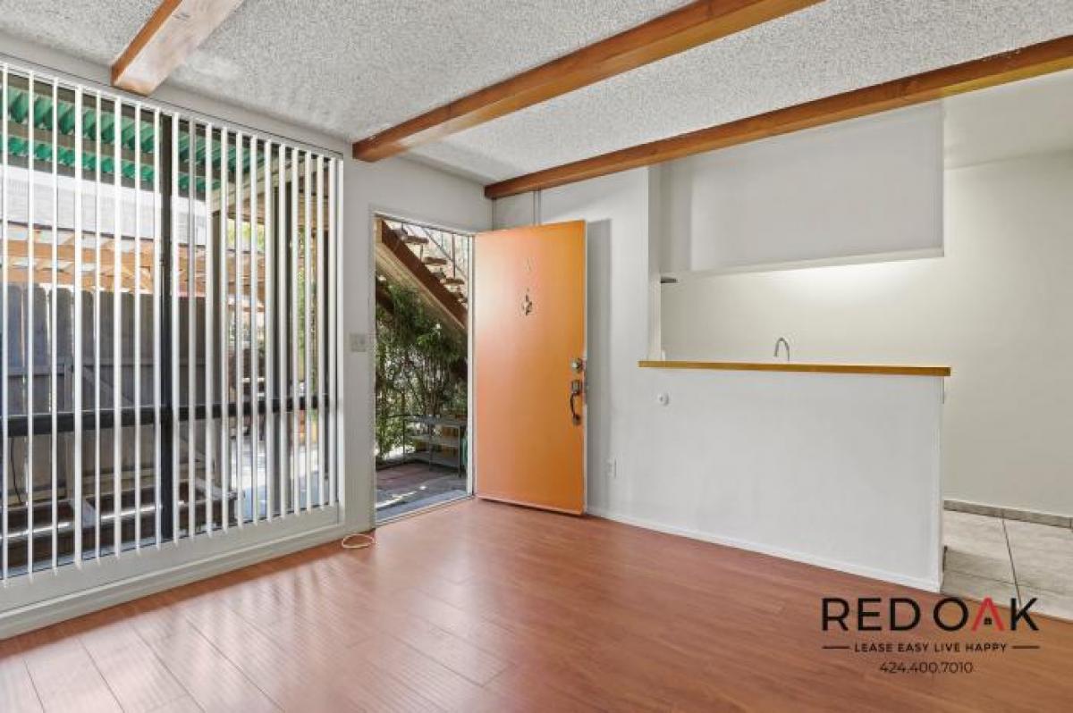 Picture of Condo For Rent in North Hollywood, California, United States