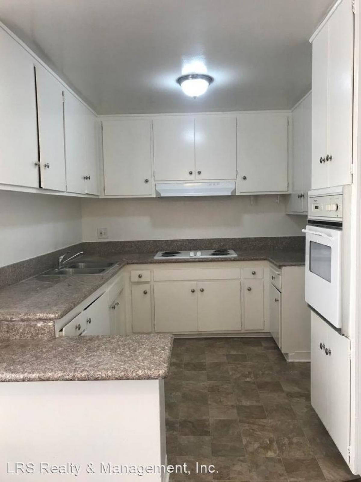 Picture of Apartment For Rent in Canoga Park, California, United States