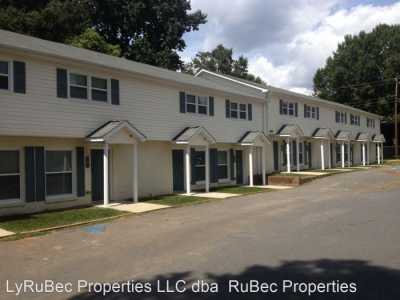 Apartment For Rent in Charlotte, North Carolina