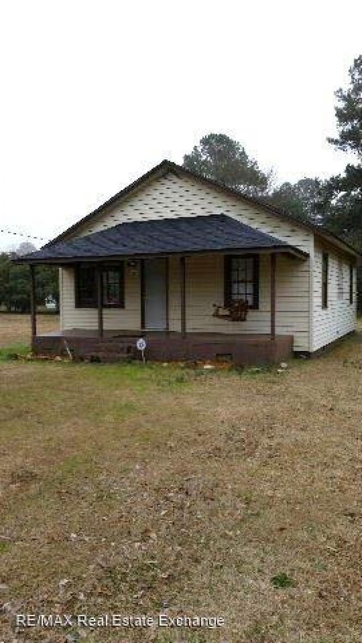 Picture of Home For Rent in Pembroke, North Carolina, United States