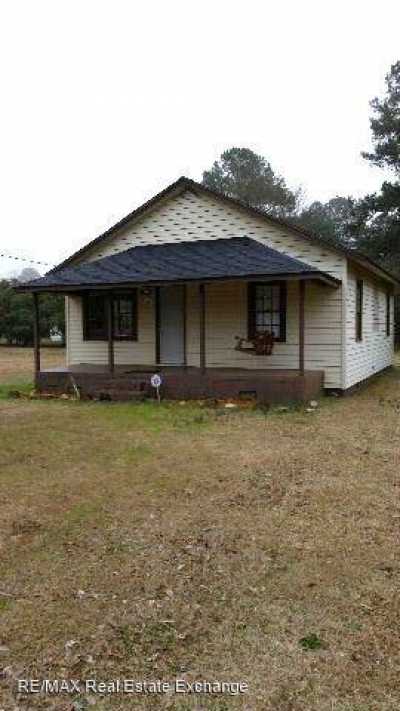 Home For Rent in Pembroke, North Carolina