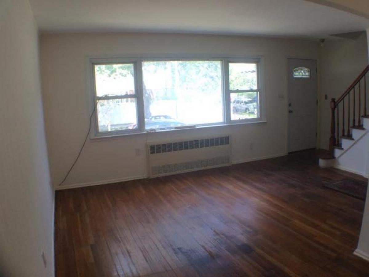 Picture of Condo For Rent in Queens, New York, United States