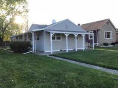 Home For Rent in Burnham, Illinois