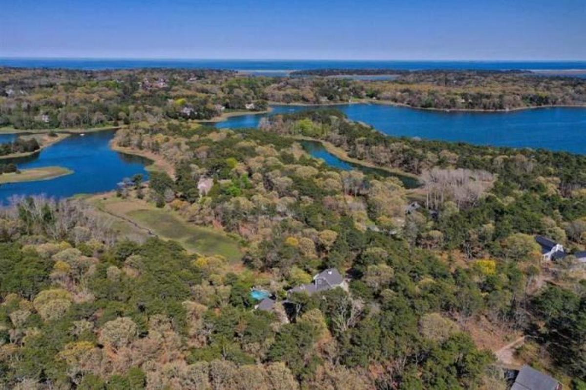 Picture of Home For Sale in Orleans, Massachusetts, United States