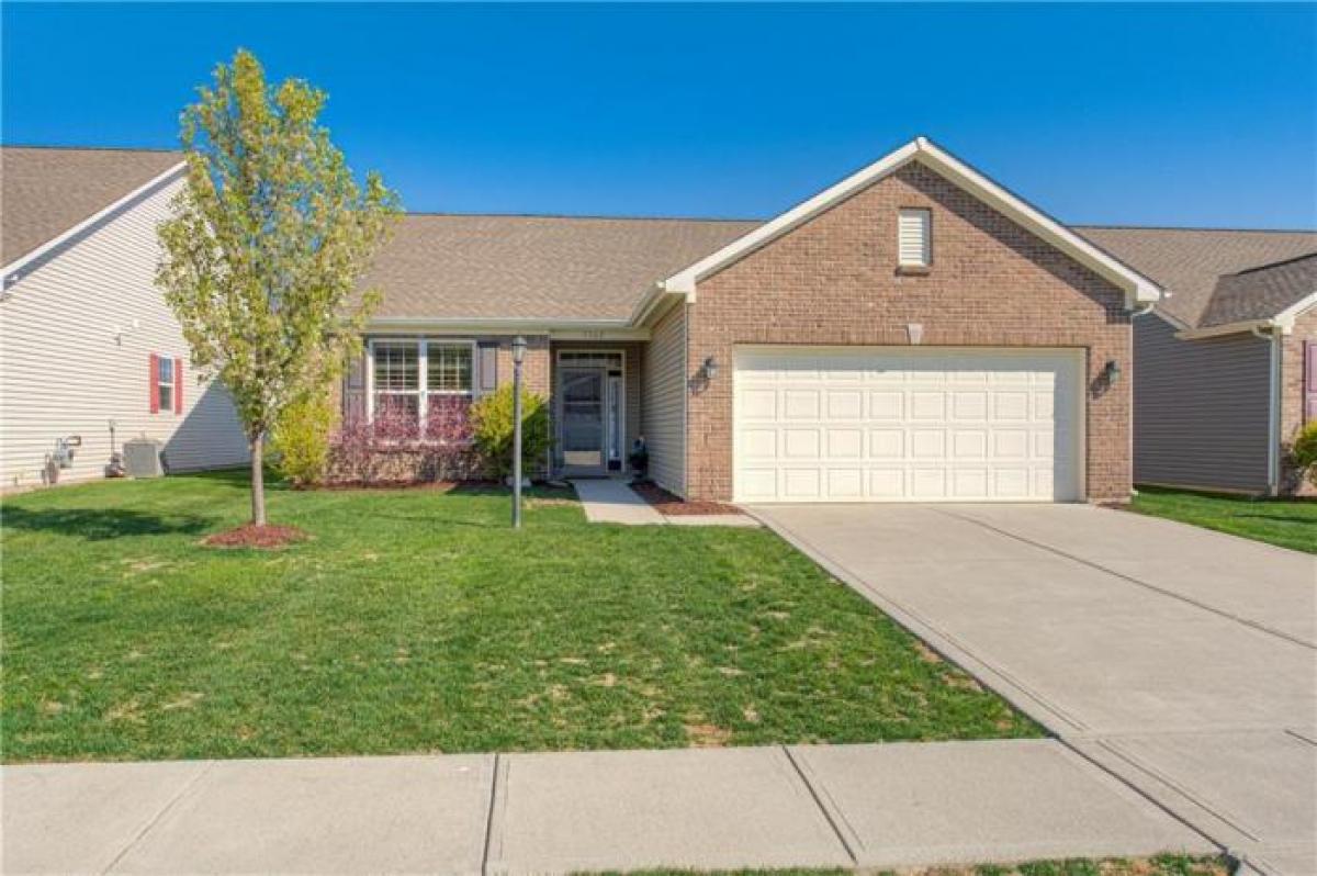 Picture of Home For Sale in Plainfield, Indiana, United States