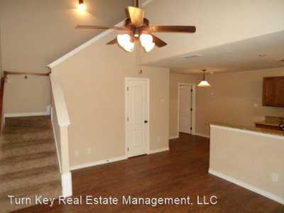 Apartment For Rent in Benbrook, Texas