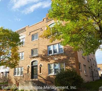 Apartment For Rent in Shorewood, Wisconsin