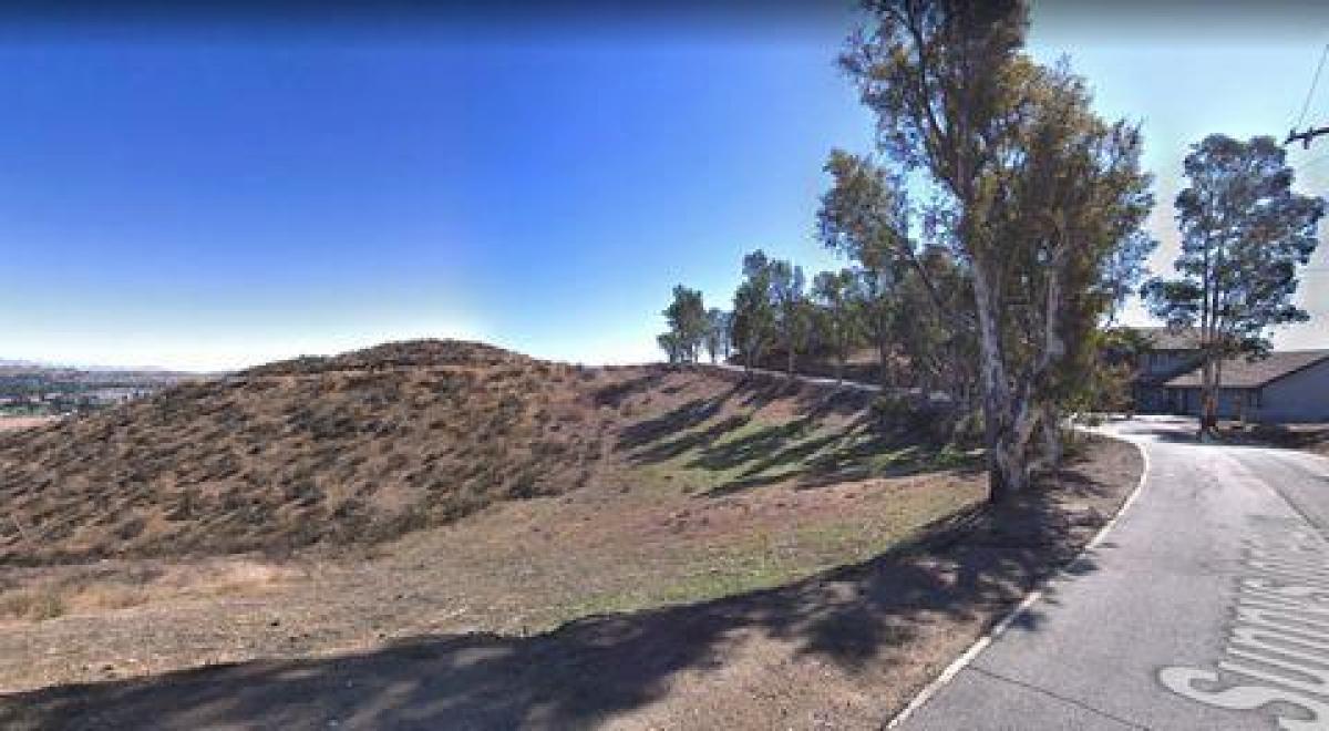 Picture of Residential Land For Sale in Lake Elsinore, California, United States