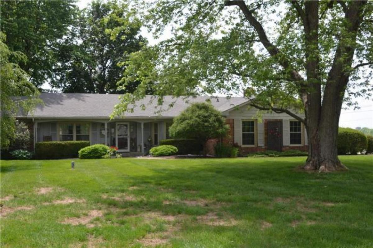 Picture of Home For Sale in Shelbyville, Indiana, United States