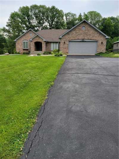 Home For Sale in Monrovia, Indiana