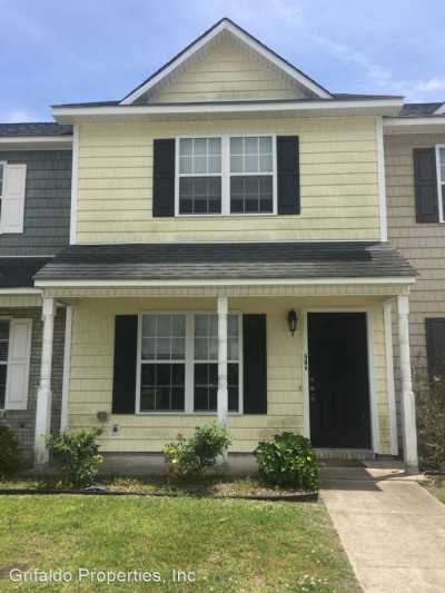 Home For Rent in Jacksonville, North Carolina