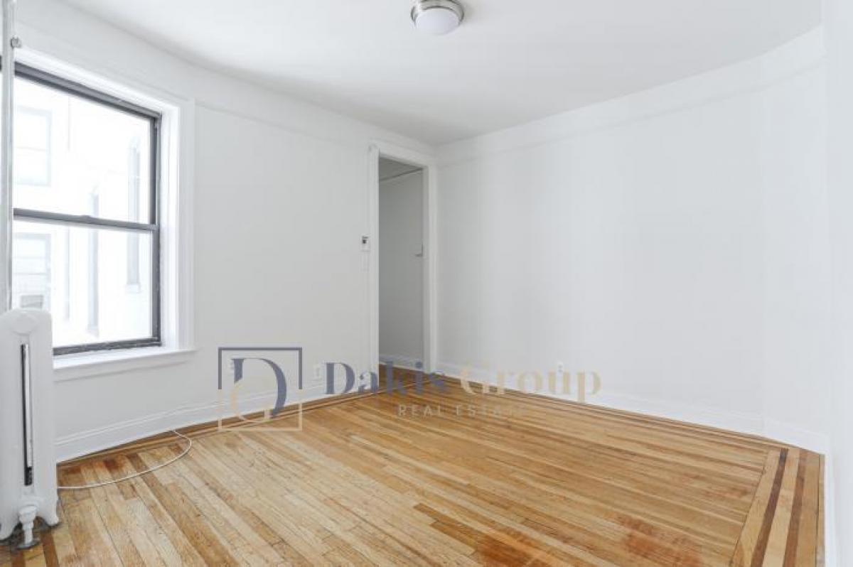 Picture of Condo For Rent in Queens, New York, United States