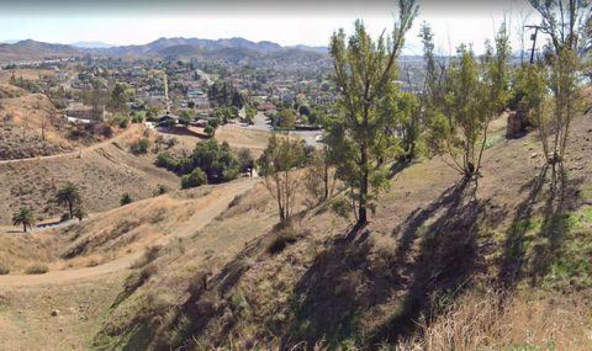 Picture of Residential Land For Sale in Lake Elsinore, California, United States