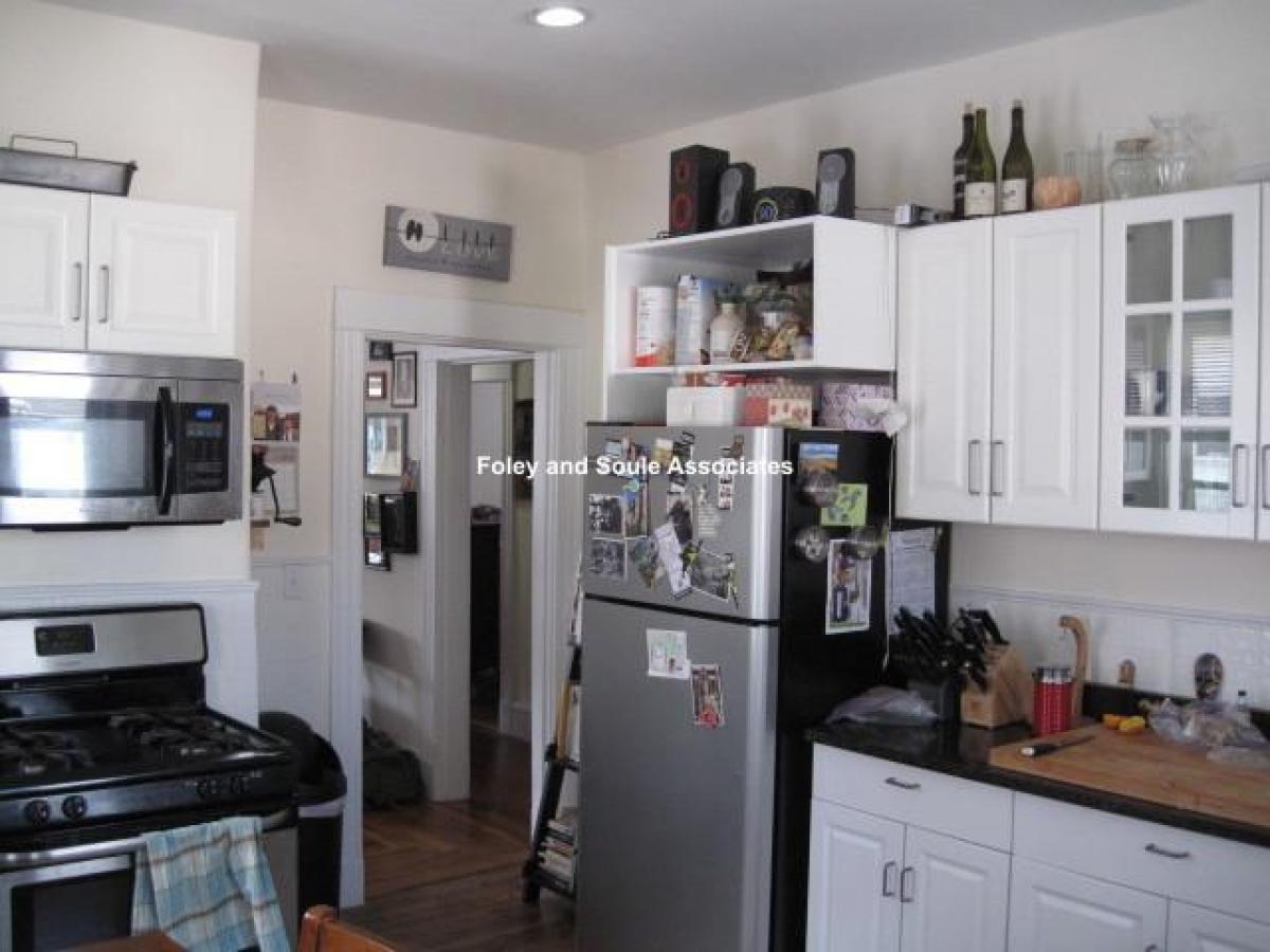 Picture of Condo For Rent in Watertown, Massachusetts, United States