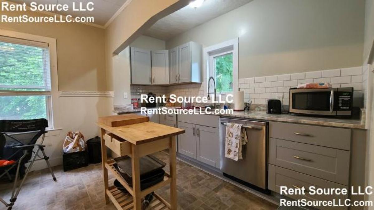 Picture of Home For Rent in Medford, Massachusetts, United States