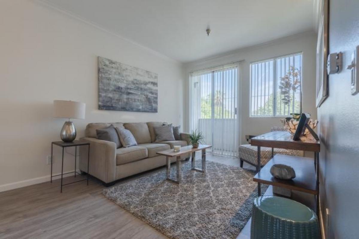 Picture of Apartment For Rent in North Hollywood, California, United States