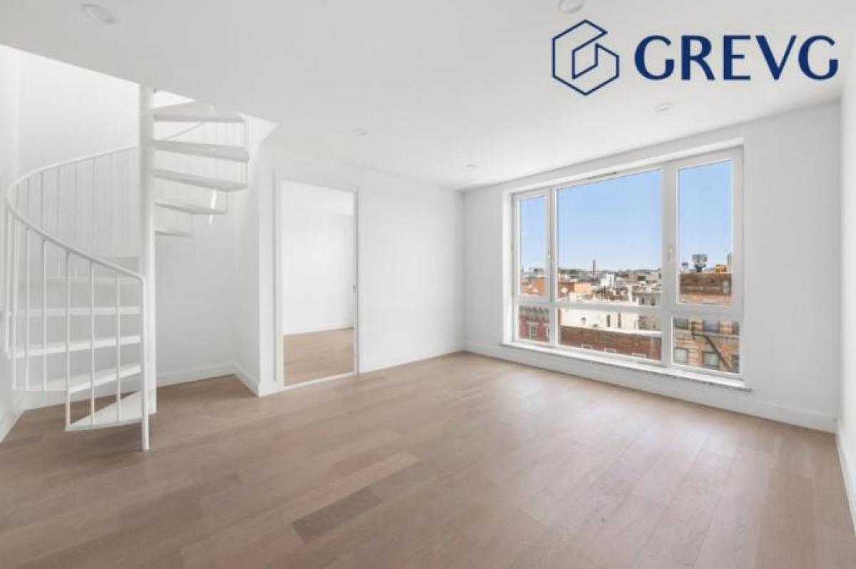 Picture of Condo For Sale in Brooklyn, New York, United States