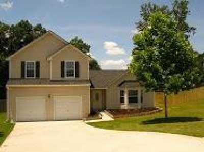 Home For Rent in Hampton, Georgia