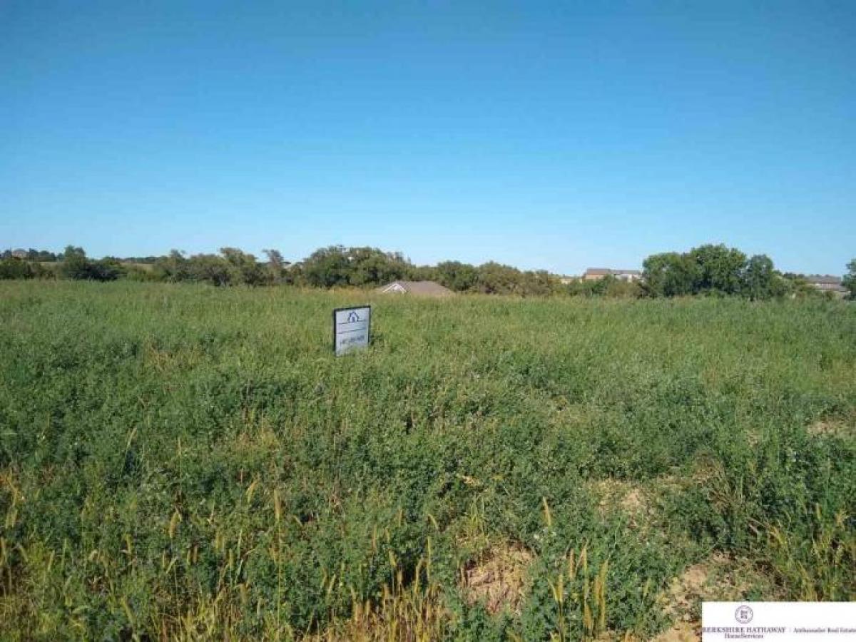 Picture of Residential Land For Sale in Bennington, Nebraska, United States