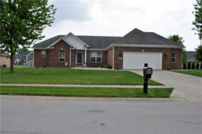 Home For Sale in Pittsboro, Indiana