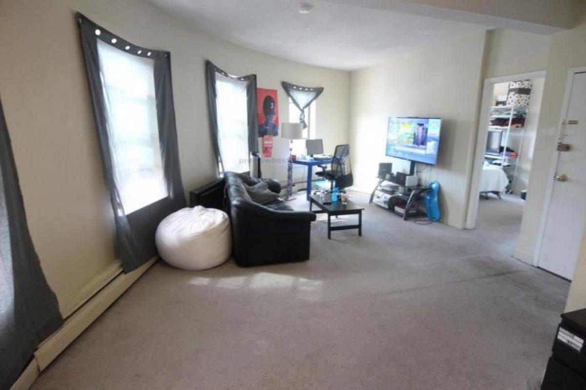 Picture of Condo For Rent in Brighton, Massachusetts, United States